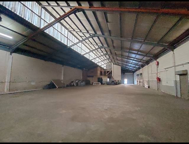 5,500M² WAREHOUSE TO LET IN MAITLAND